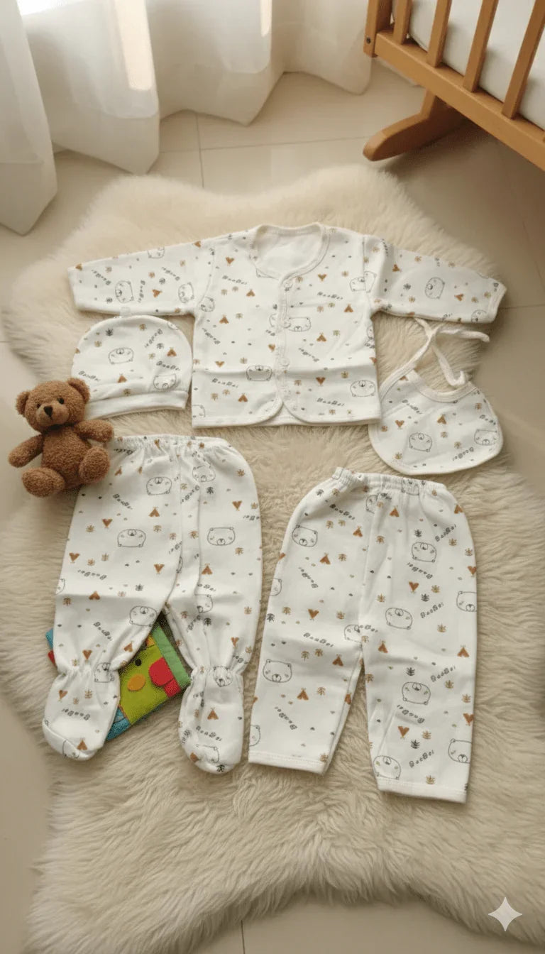 5 - Piece Newborn Baby Layette Set with Bear Print - Kiddy Bloom